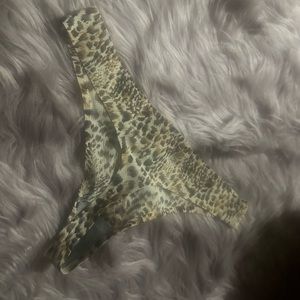 Panties Animal prints Size Small 5/30